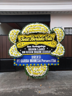 Papan Bunga Duka di Lipu