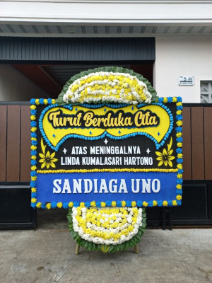 Papan Bunga Duka di Lipu